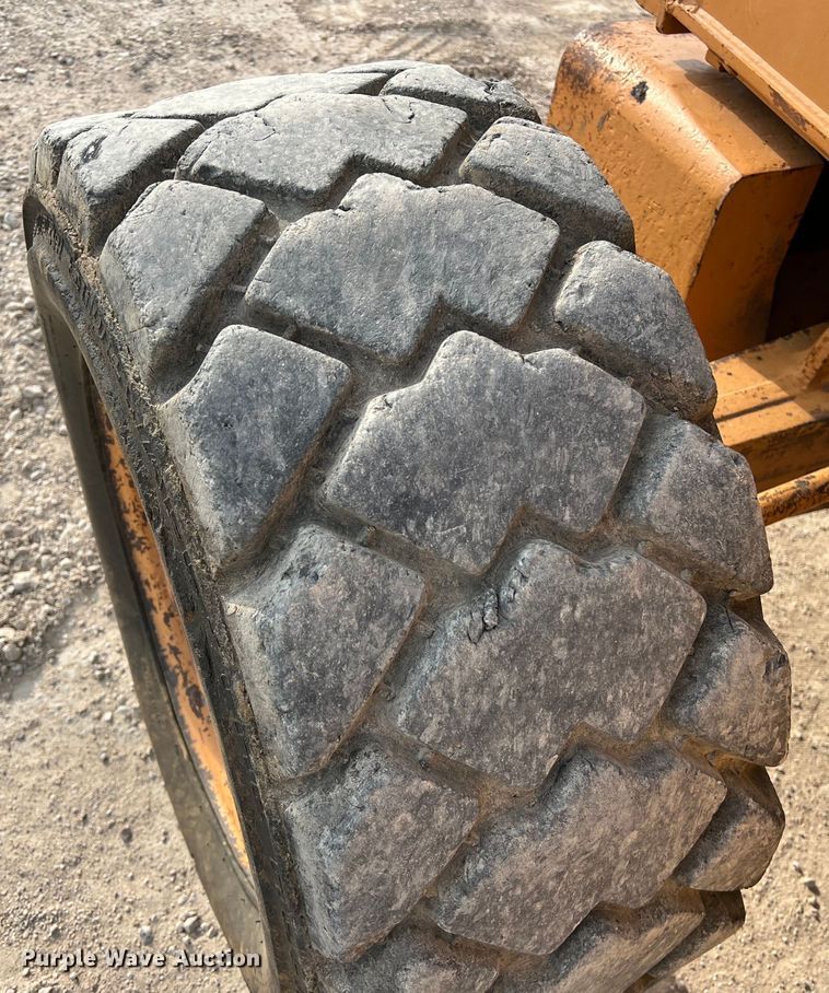 image for item KV9806 2003 Case 580 Super M backhoe