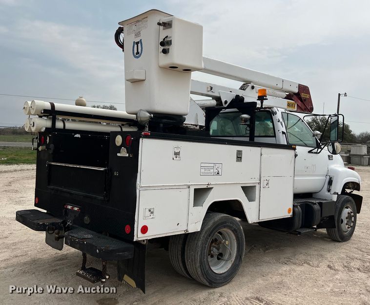 image for item KV9807 1999 Chevrolet C6500 bucket truck
