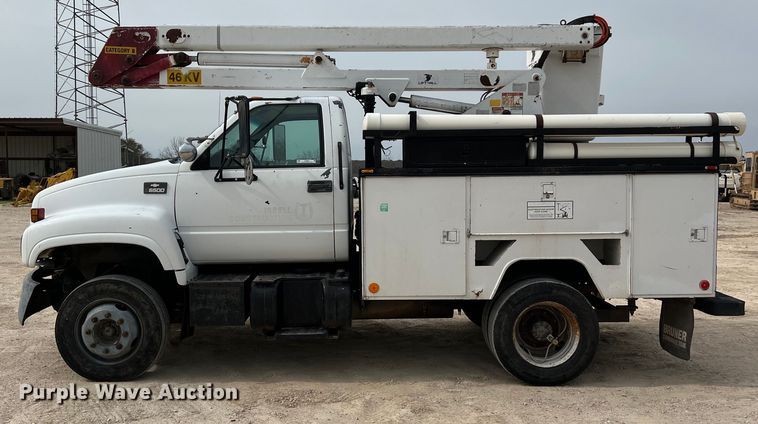 image for item KV9807 1999 Chevrolet C6500 bucket truck