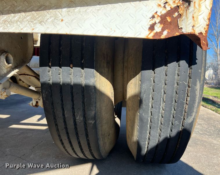 image for item KV9824 2011 Butler pole trailer