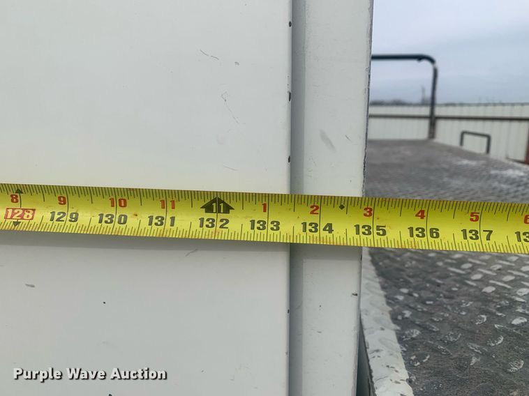 image for item KX9805 2005 International 7300 bucket truck