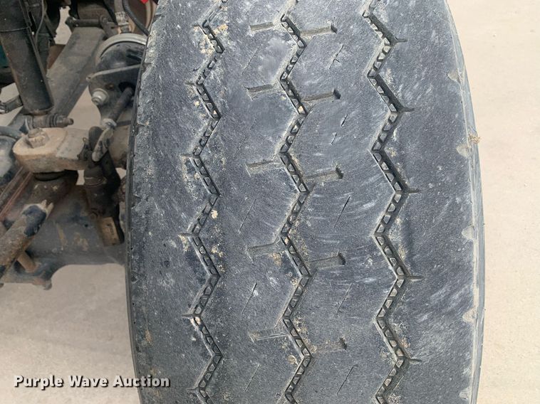 image for item KX9805 2005 International 7300 bucket truck