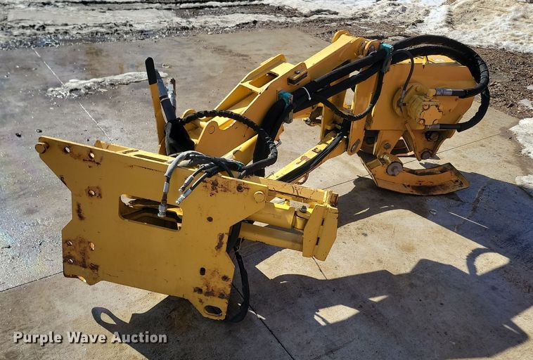 image for item LA9676 2006 Vermeer VP650 vibratory plow