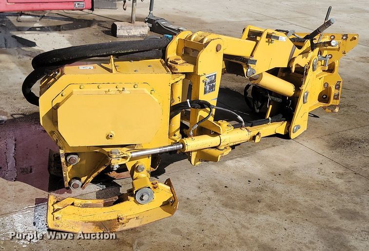 image for item LA9676 2006 Vermeer VP650 vibratory plow