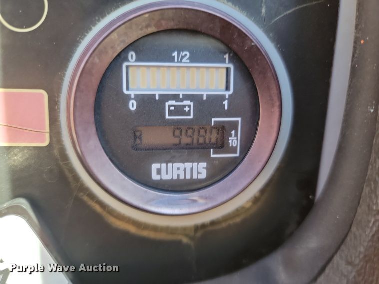 image for item LA9677 2007 JLG E300AJ boom lift