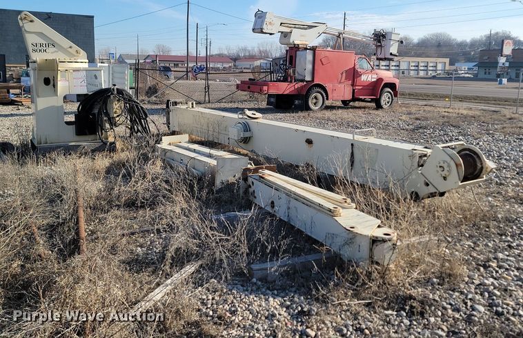 image for item LA9683 National Crane Corporation  Series 800C truck mounted crane