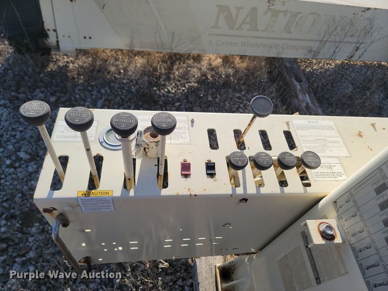 image for item LA9683 National Crane Corporation  Series 800C truck mounted crane