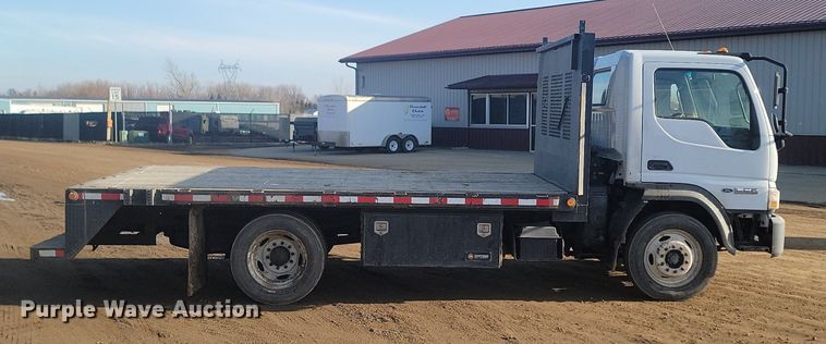 image for item LA9687 2006 Ford  LCF  flatbed truck