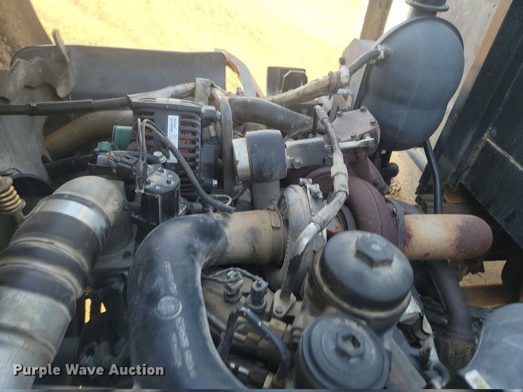 image for item LA9687 2006 Ford  LCF  flatbed truck