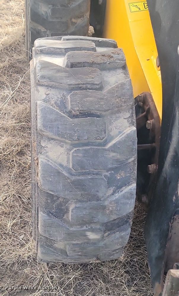 image for item LA9691 2012 JCB 280 ECO skid steer loader