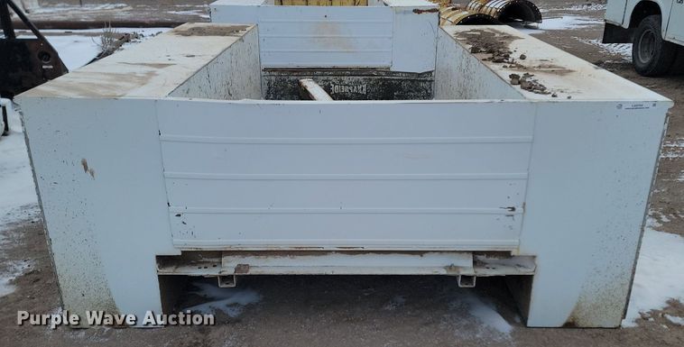 image for item LA9704 (2) utility beds