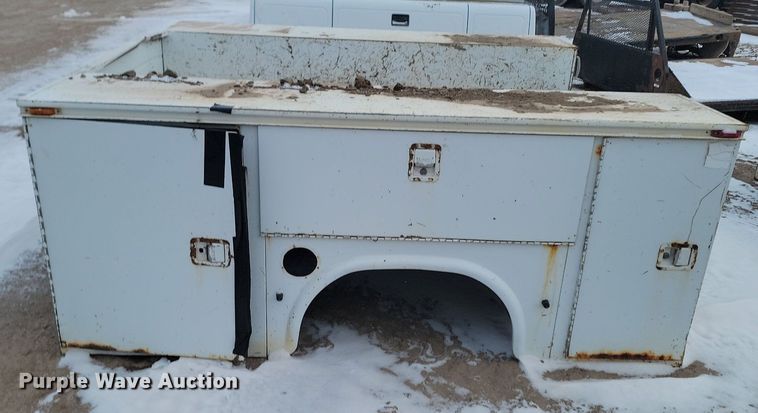 image for item LA9704 (2) utility beds