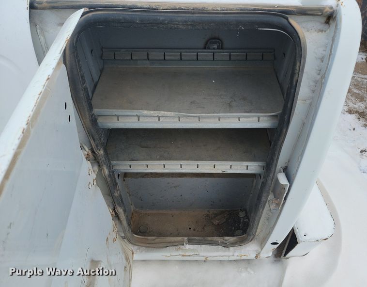 image for item LA9705 Reading utility bed