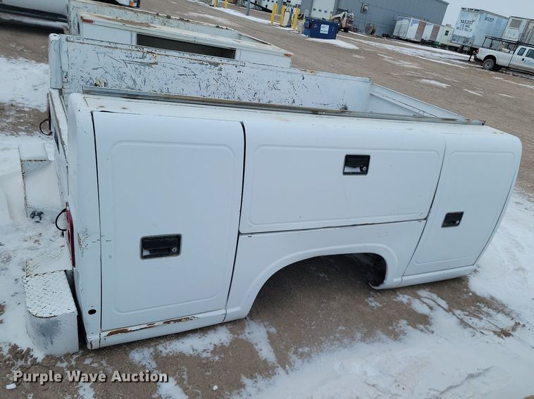 image for item LA9705 Reading utility bed