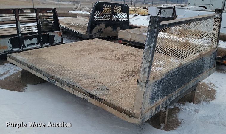 image for item LA9708 Flatbed