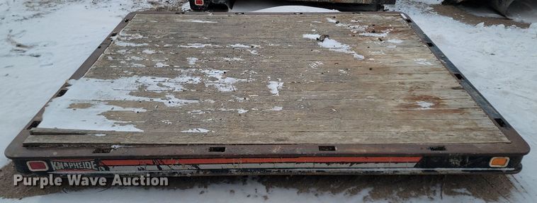 image for item LA9711 Knapheide  flatbed