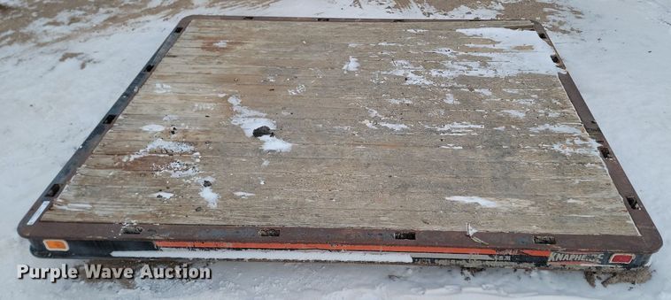 image for item LA9711 Knapheide  flatbed