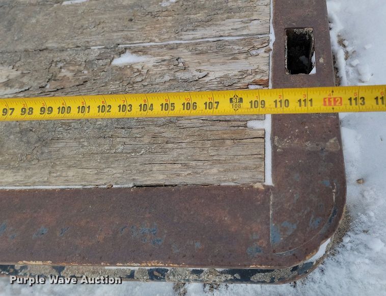 image for item LA9711 Knapheide  flatbed