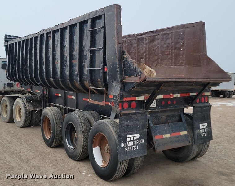 image for item LA9712 1975 Fruehauf  end dump trailer