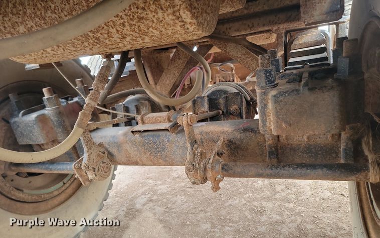 image for item LA9712 1975 Fruehauf  end dump trailer