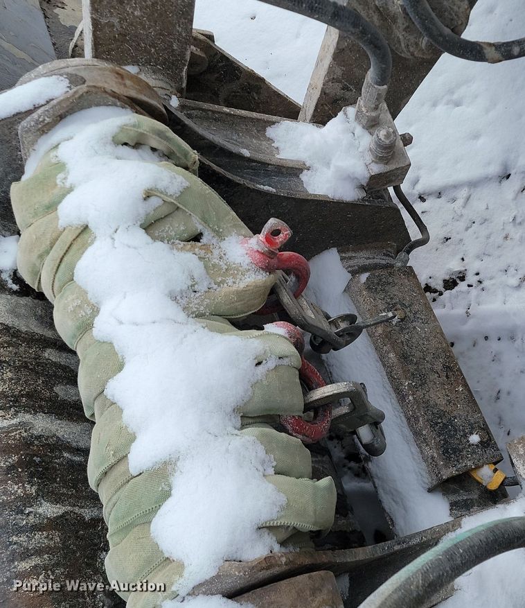 image for item LA9715 1995 Caterpillar IT28F wheel loader