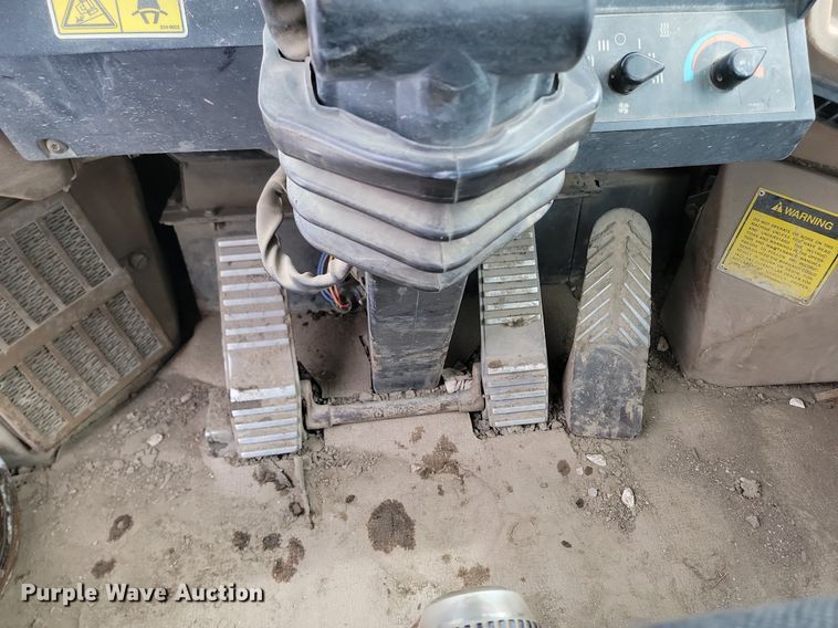 image for item LA9715 1995 Caterpillar IT28F wheel loader