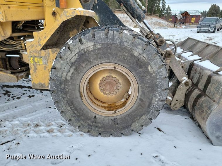 image for item LA9715 1995 Caterpillar IT28F wheel loader