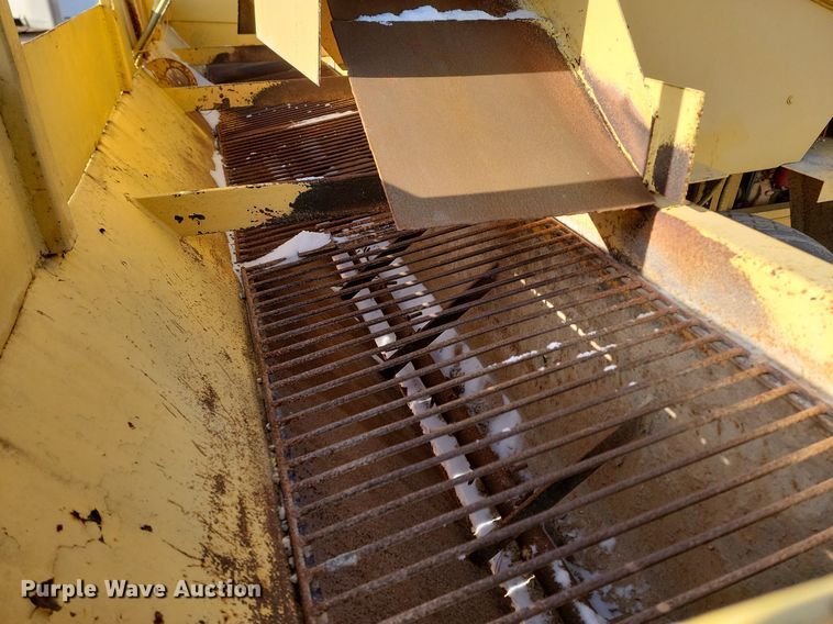 image for item LA9717 Rosco chip spreader