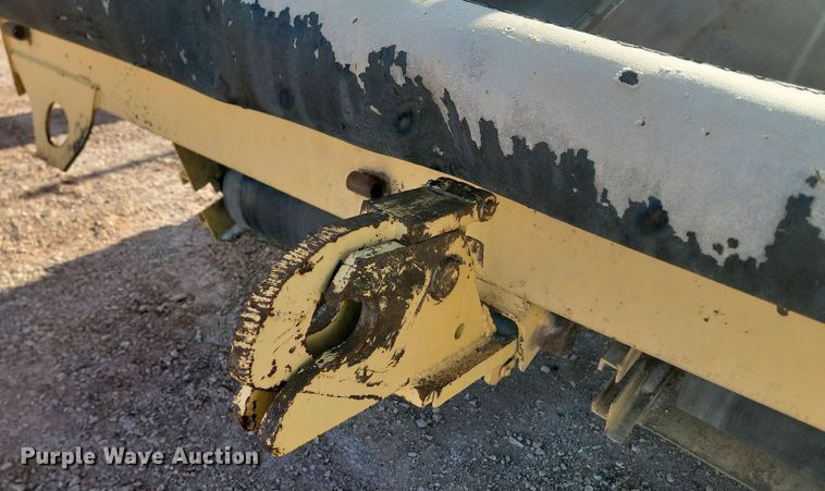 image for item LA9717 Rosco chip spreader