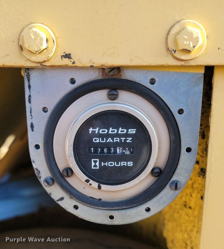 image for item LA9717 Rosco chip spreader