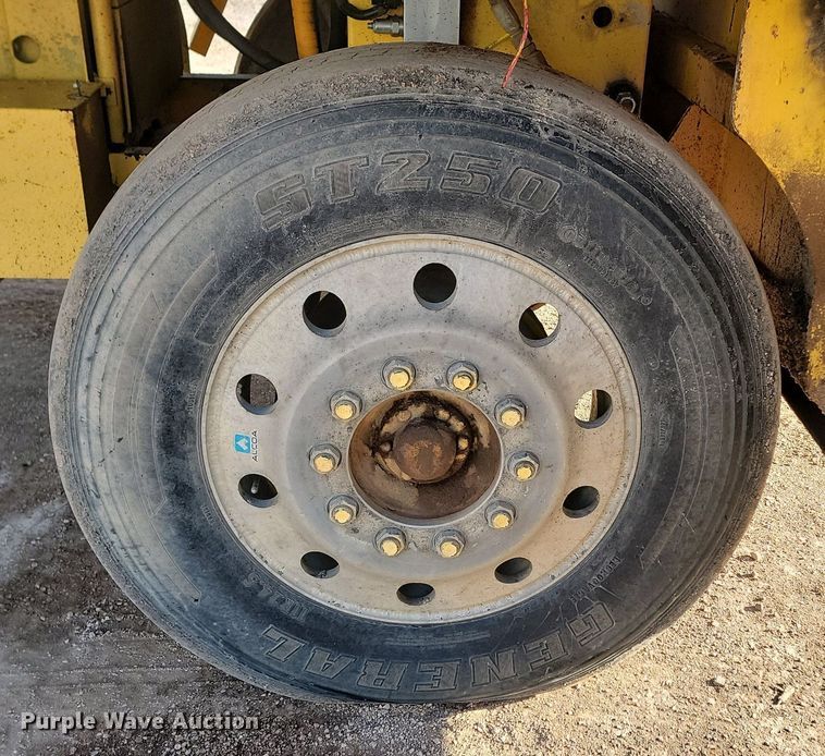 image for item LA9717 Rosco chip spreader