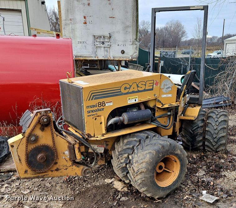 image for item LB9706 1998 Case Maxi Sneaker C cable plow