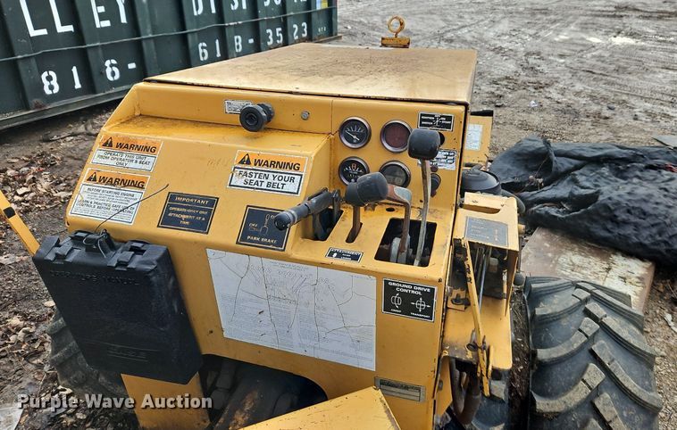 image for item LB9706 1998 Case Maxi Sneaker C cable plow