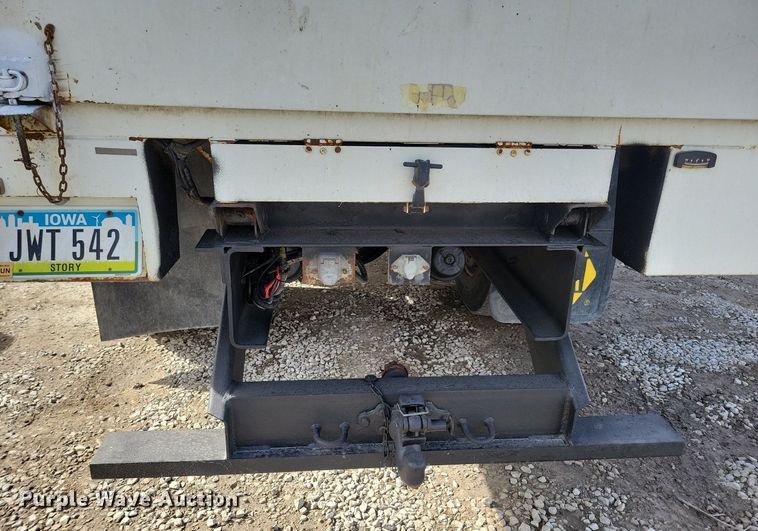 image for item LC9829 2012 International 4300 forestry bucket truck