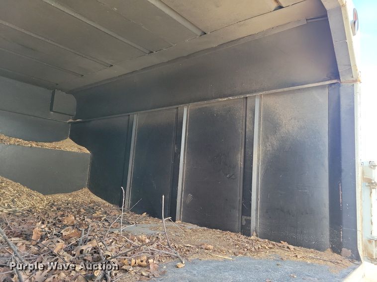 image for item LC9829 2012 International 4300 forestry bucket truck