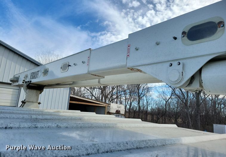 image for item LC9829 2012 International 4300 forestry bucket truck