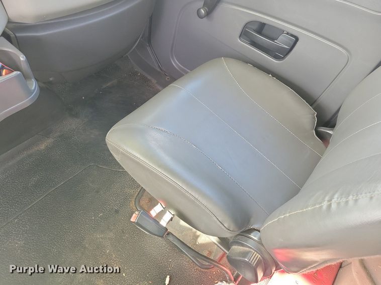 image for item LC9829 2012 International 4300 forestry bucket truck