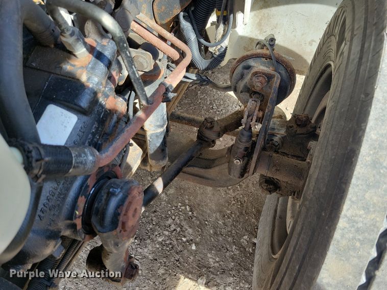 image for item LC9829 2012 International 4300 forestry bucket truck