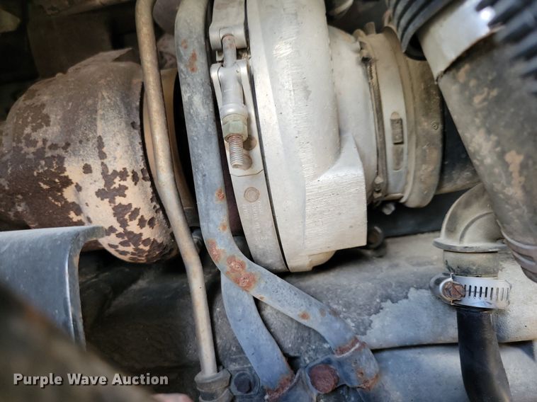 image for item LC9829 2012 International 4300 forestry bucket truck