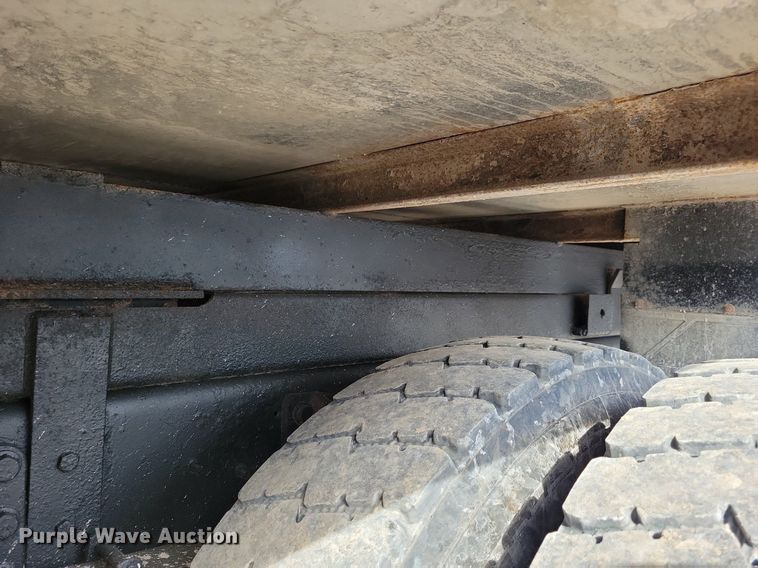 image for item LC9829 2012 International 4300 forestry bucket truck