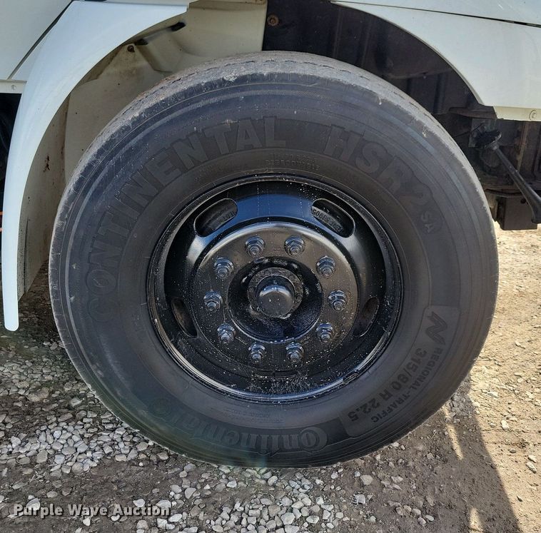 image for item LC9829 2012 International 4300 forestry bucket truck