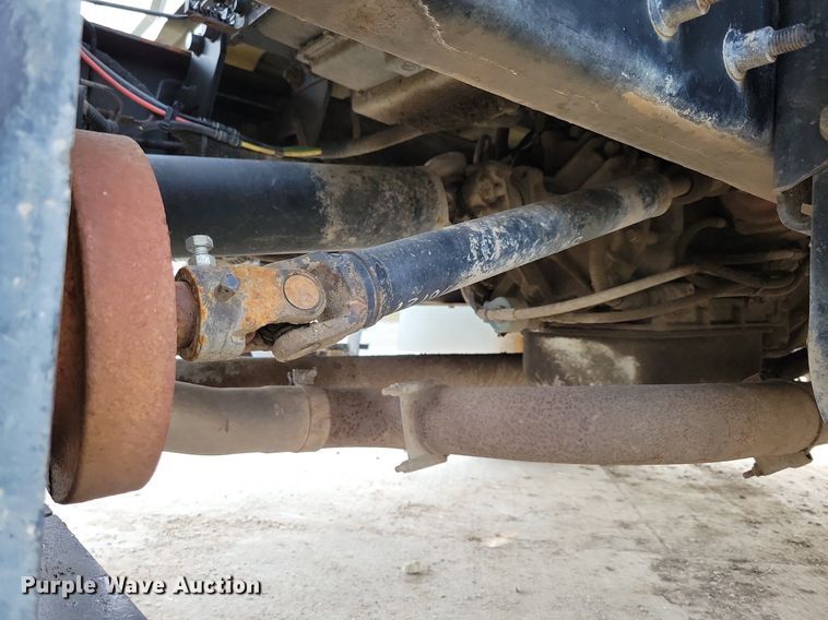 image for item LC9831 2007 International 4300 water truck