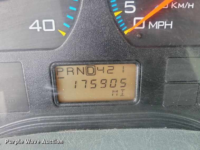 image for item LC9831 2007 International 4300 water truck