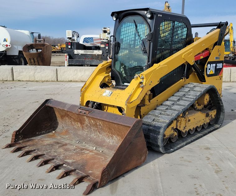 image for item LC9832 2018 Caterpillar 289D tracked skid steer loader