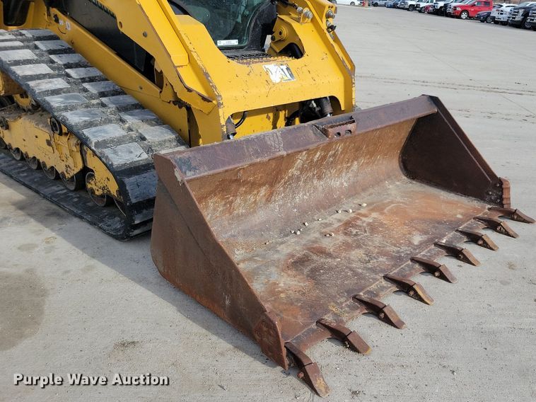 image for item LC9832 2018 Caterpillar 289D tracked skid steer loader