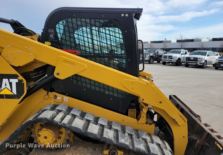 image for item LC9832 2018 Caterpillar 289D tracked skid steer loader