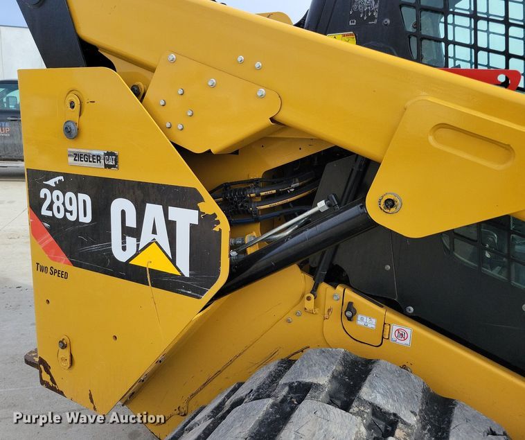 image for item LC9832 2018 Caterpillar 289D tracked skid steer loader