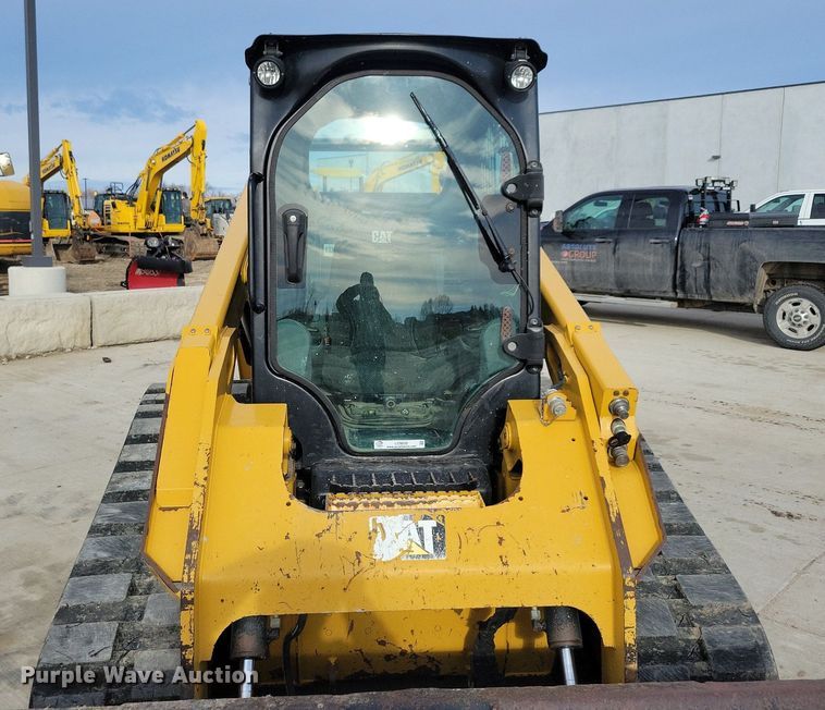 image for item LC9832 2018 Caterpillar 289D tracked skid steer loader