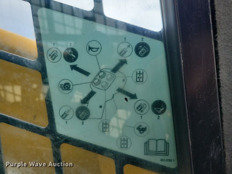 image for item LC9832 2018 Caterpillar 289D tracked skid steer loader