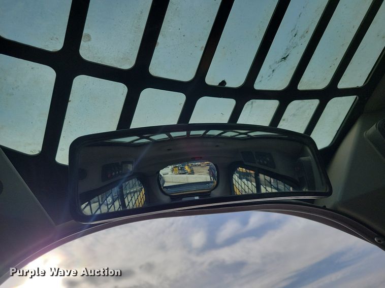 image for item LC9832 2018 Caterpillar 289D tracked skid steer loader